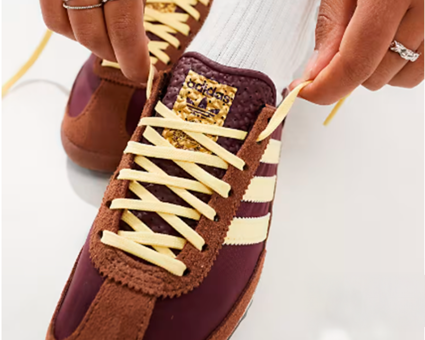 Tênis Adidas SL72 OG